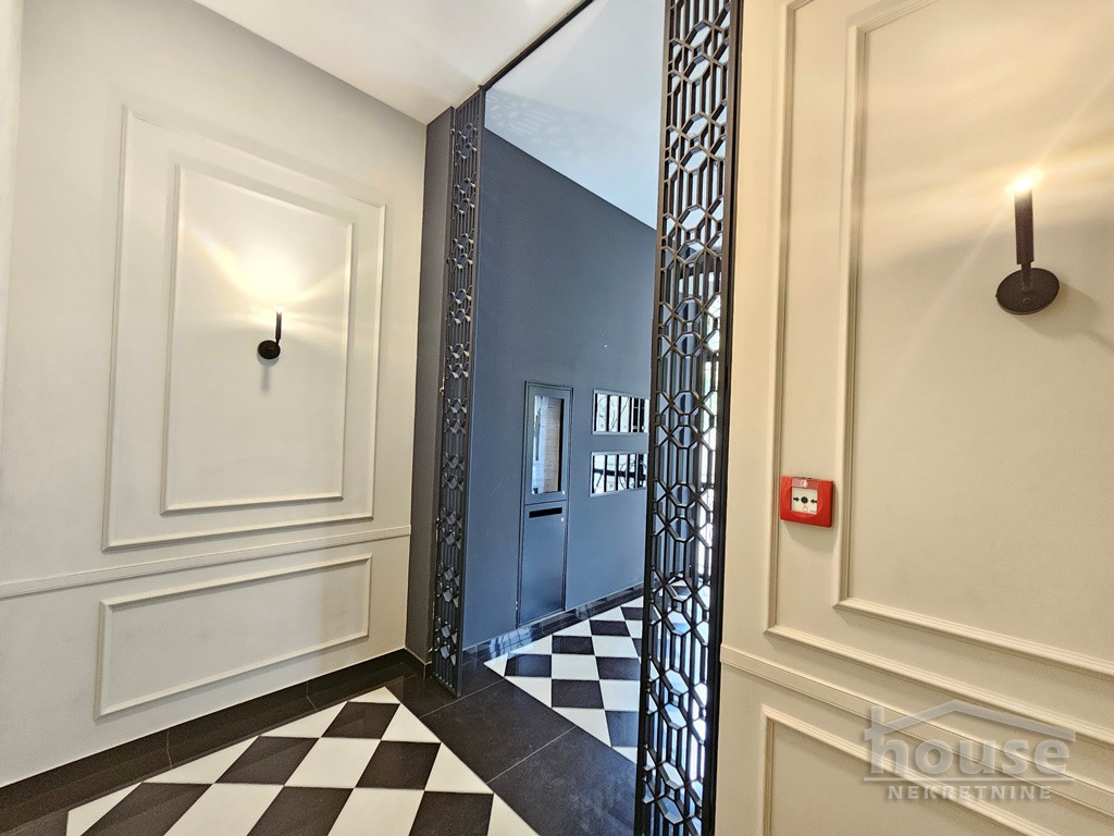 Stanovi,NOVI SAD,CENTAR 129m2,1700€ , ID: 9116609 40