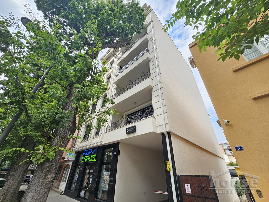 Stanovi,NOVI SAD,CENTAR 129m2,1700€ , ID: 9116609 43