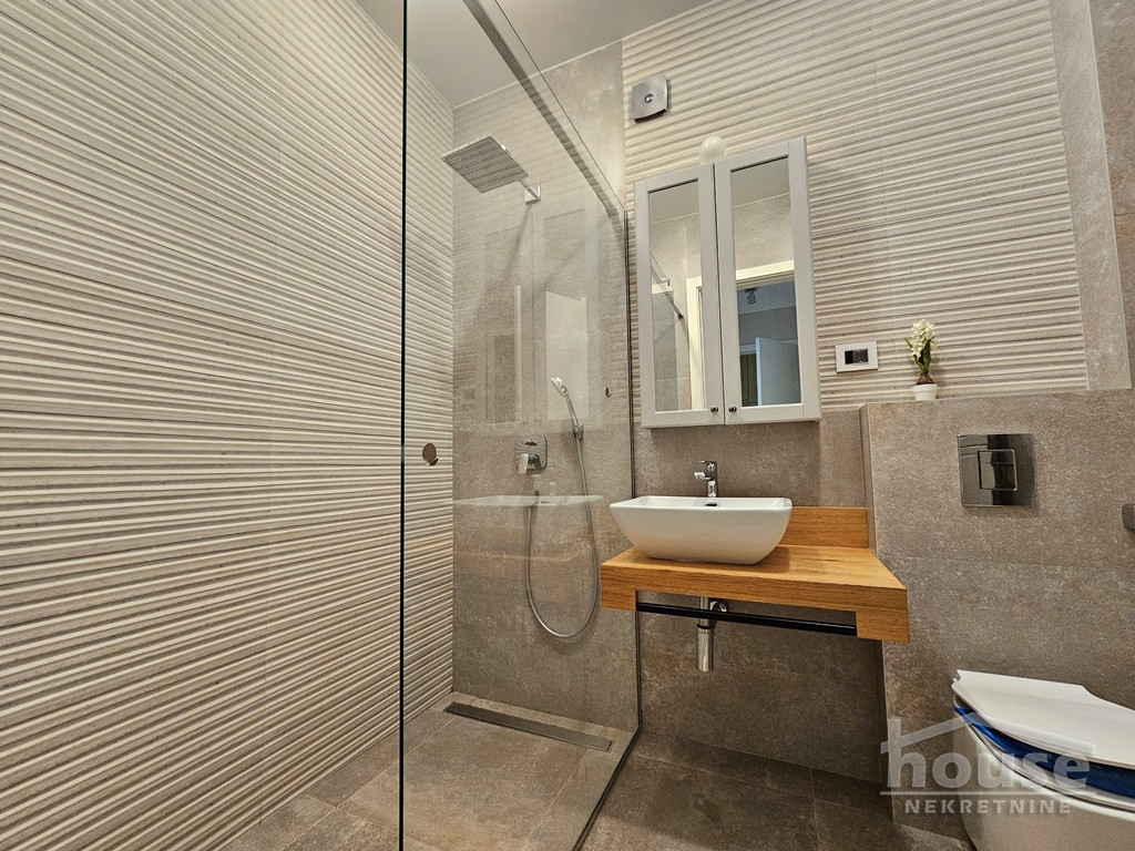 Stanovi,NOVI SAD,CENTAR 129m2,1700€ , ID: 9116609 33