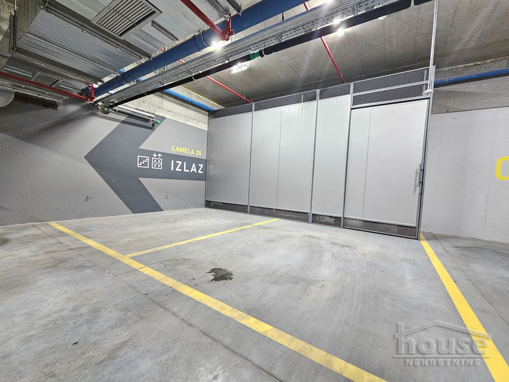 Stanovi,NOVI SAD,CENTAR 129m2,1700€ , ID: 9116609 38