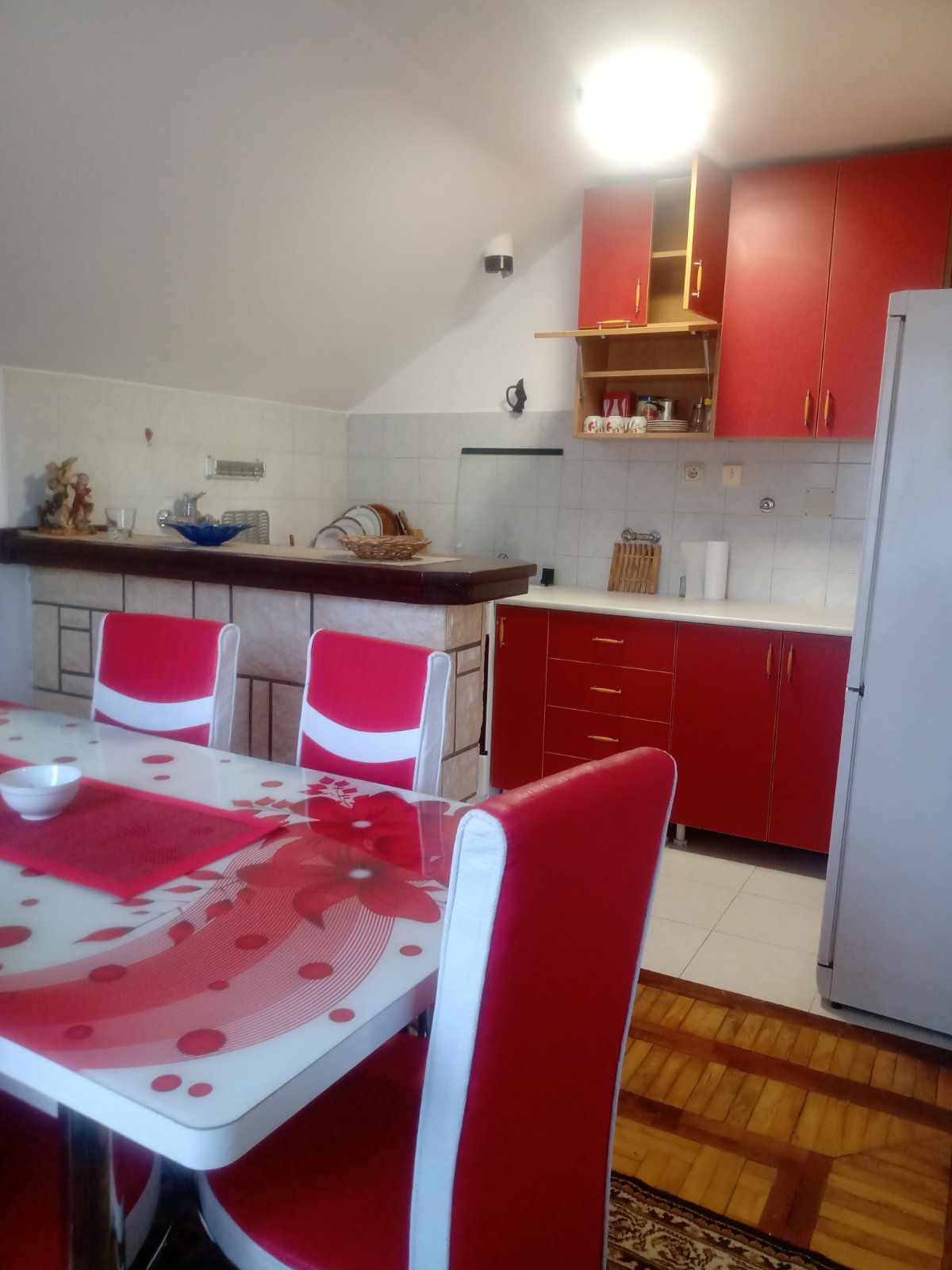 Јанка Јанковића 50  Београд  Сербия 3