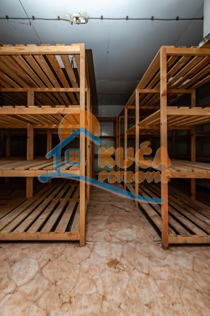 Lokal, 270 m2, Palilula, Igmanska ID: i-012157 10