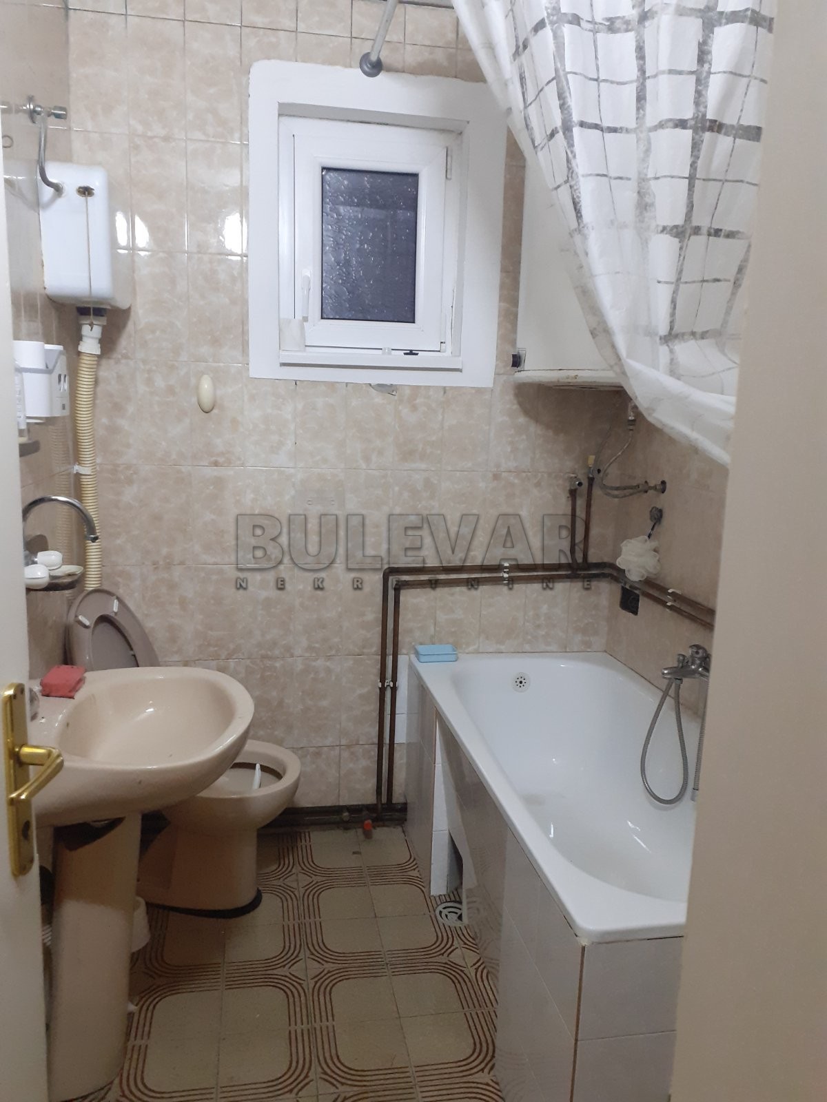 Trosoban stan, 84 m2, Duvanište, Južnomoravske brigade ID: i-07459 8