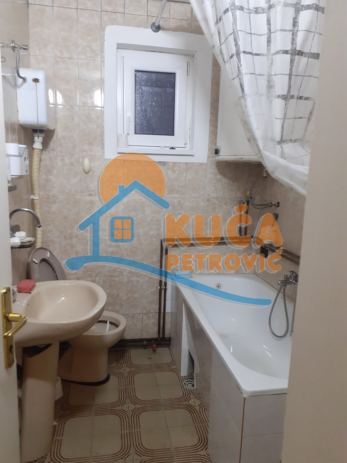 Trosoban stan, 84 m2, Duvanište, Južnomoravske brigade ID: i-07459 8