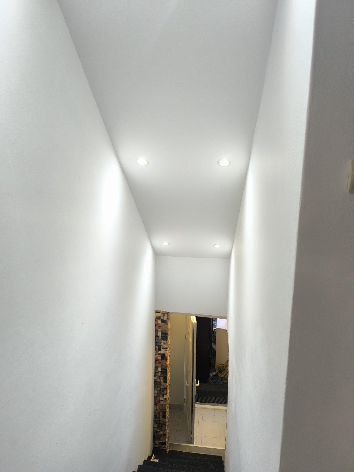 Јанка Јанковића 50  Београд  Сербия 9