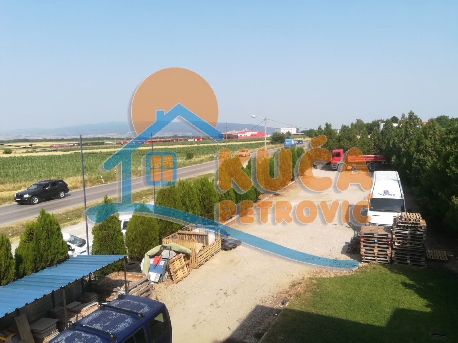 Plac, Čamurlija, Stevana Sinđelića ID: i-010688 2