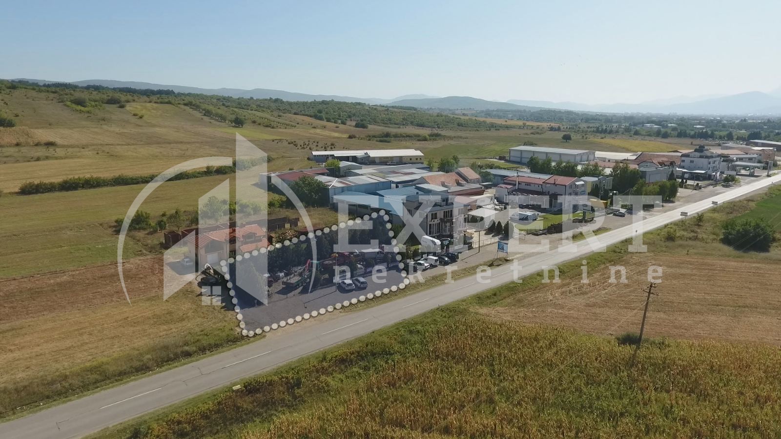 Plac, Čamurlija, Stevana Sinđelića ID: i-010688 3