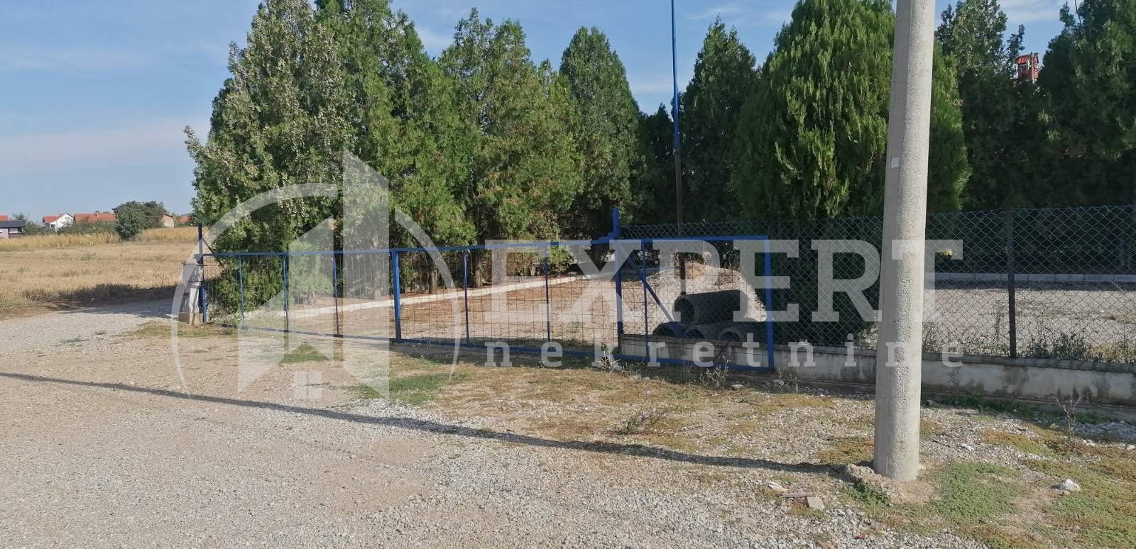 Plac, Čamurlija, Stevana Sinđelića ID: i-010688 1