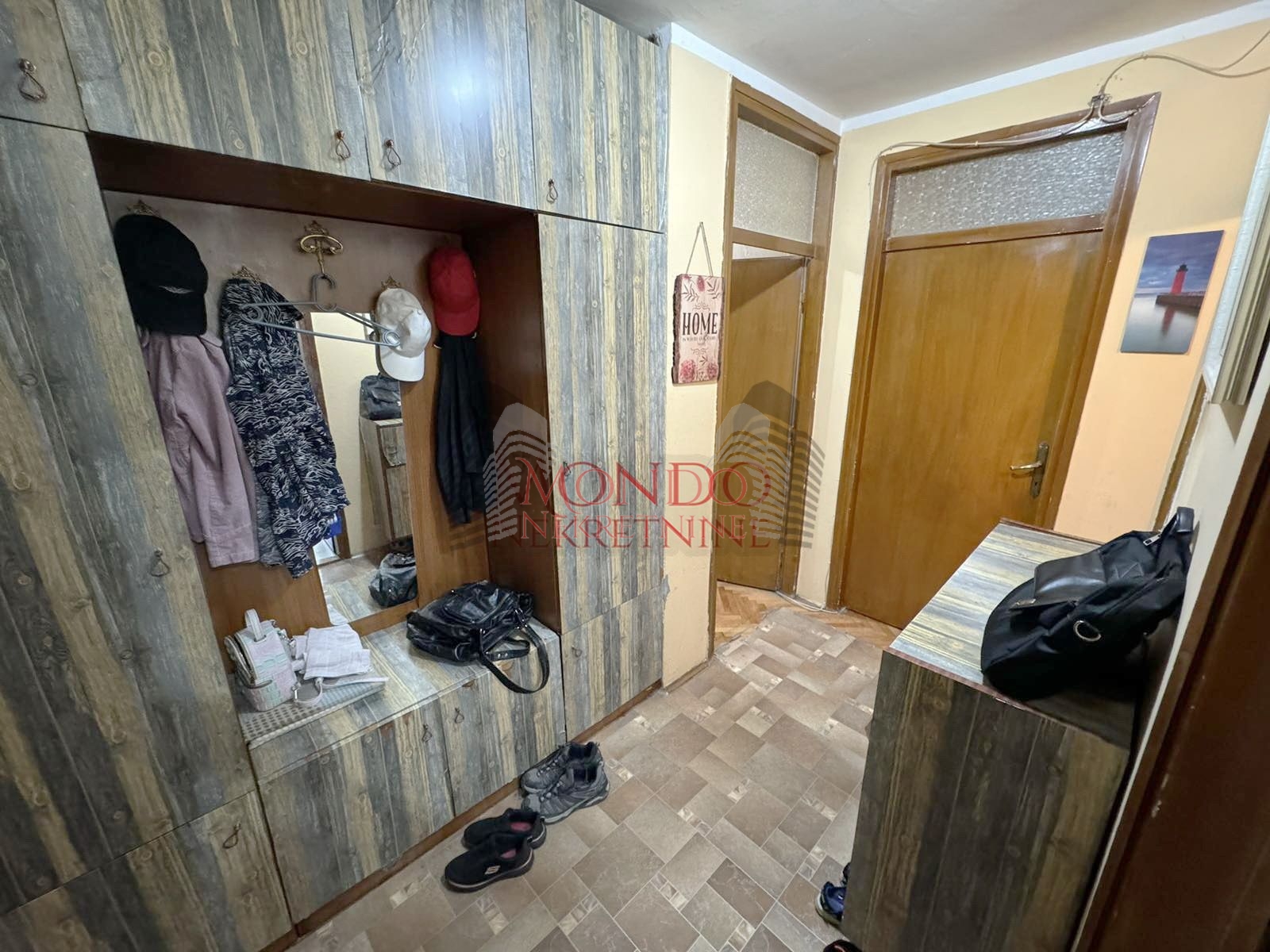 Cetvorosoban stan u samom centru grada ul Nikole Pasica 9