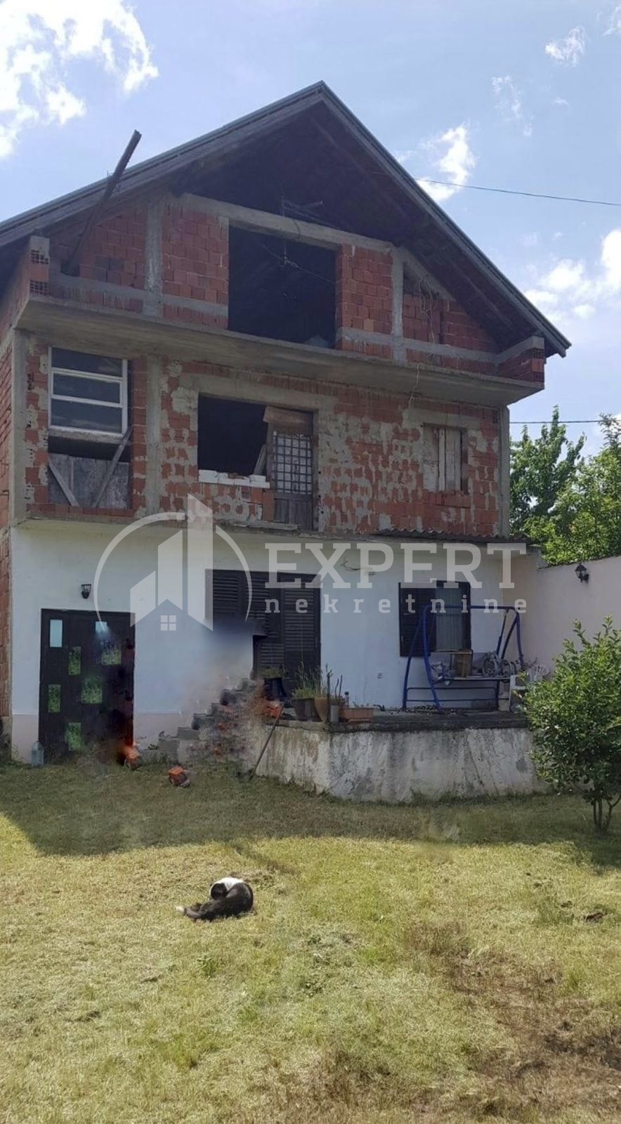 četvorosobna kuća, 200 m2, Oblačina ID: p-012181 1