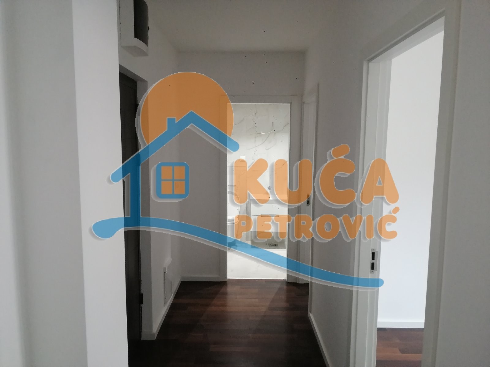 Dvosoban stan, 59 m2, Pantelej, Bulevar Svetog Pantelejmona ID: i-012198 6