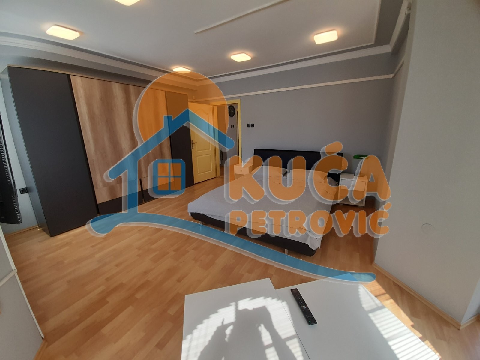 četvorosobna kuća, 670 m2, Šojka, Stevana Nemanje ID: i-012206 11