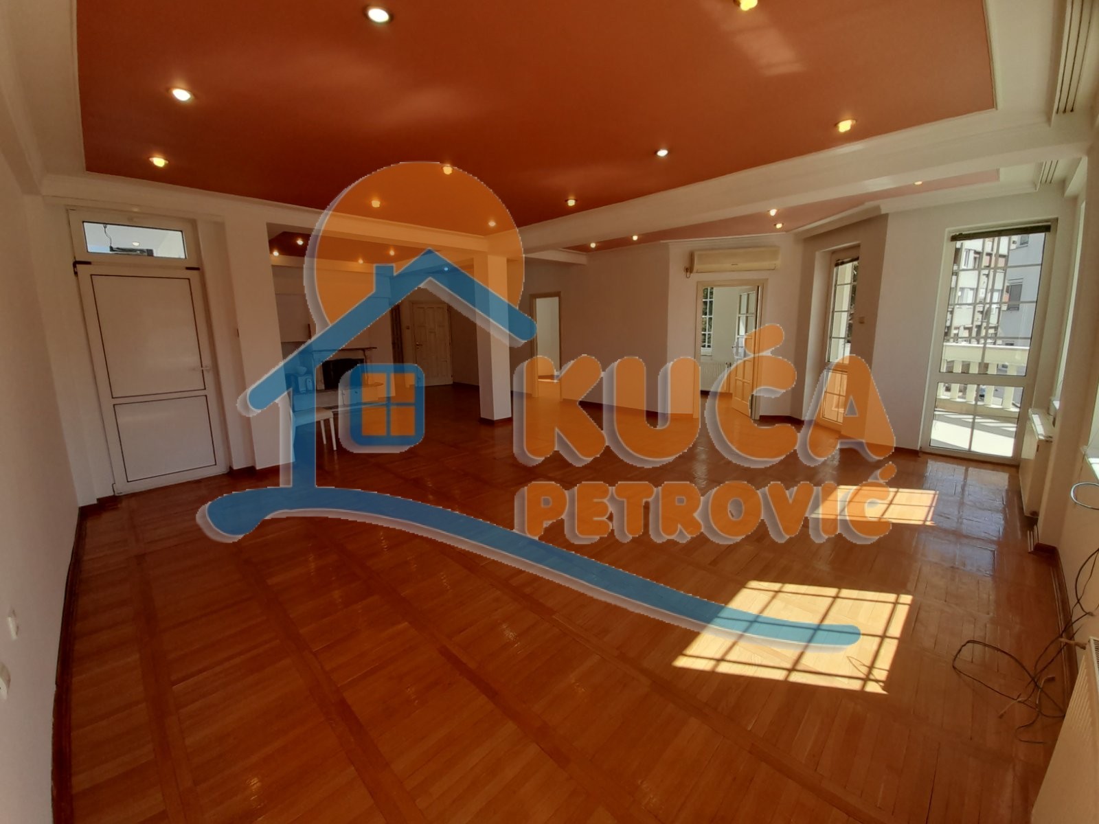 četvorosobna kuća, 670 m2, Šojka, Stevana Nemanje ID: i-012206 14