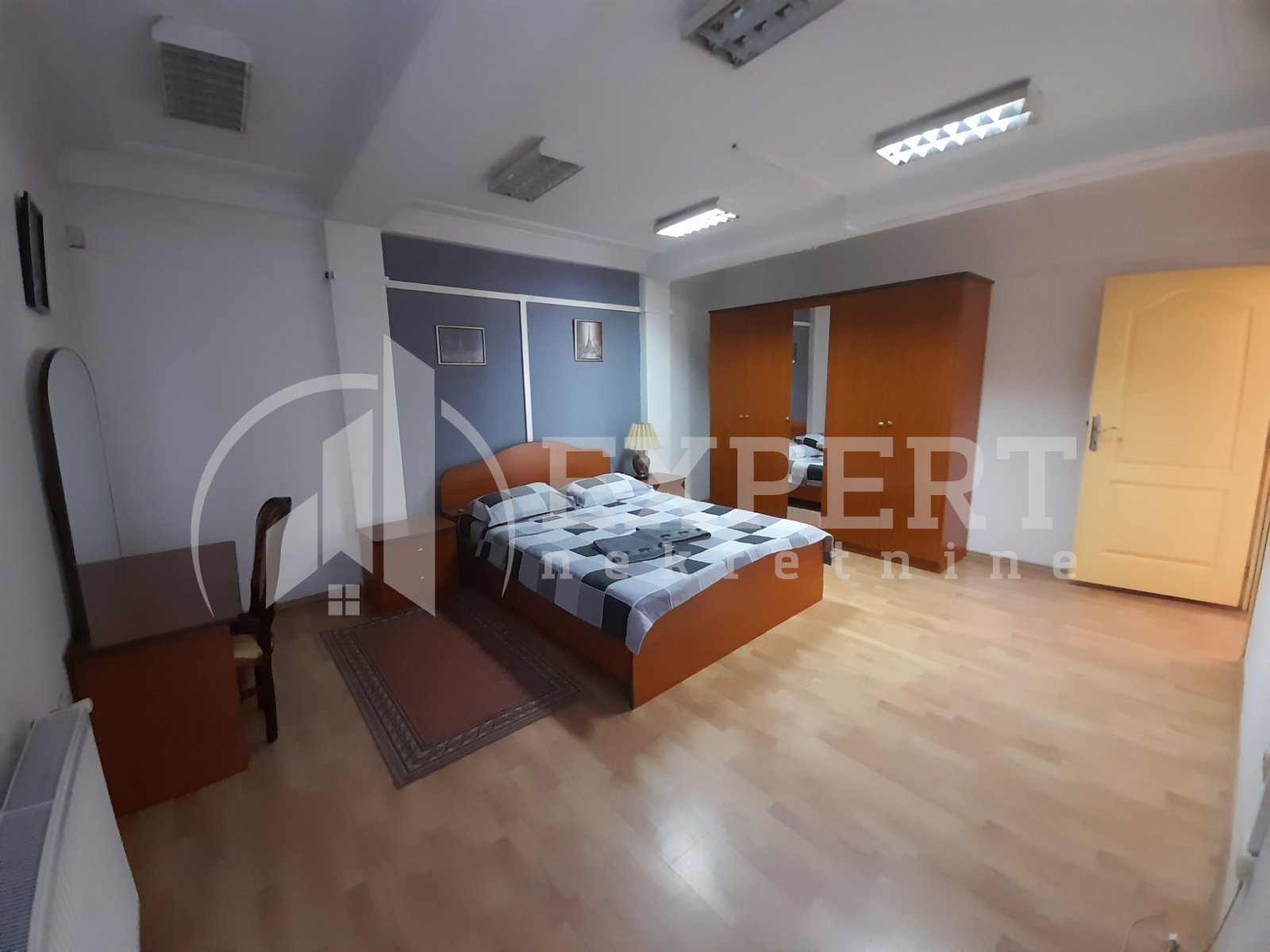 četvorosobna kuća, 670 m2, Šojka, Stevana Nemanje ID: i-012206 12