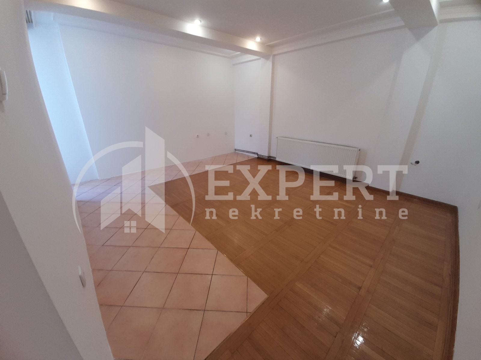 četvorosobna kuća, 670 m2, Šojka, Stevana Nemanje ID: i-012206 17
