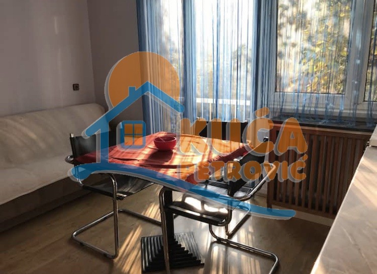 Jednosoban stan, 42 m2, Centar, Nade Tomić ID: i-08124 10