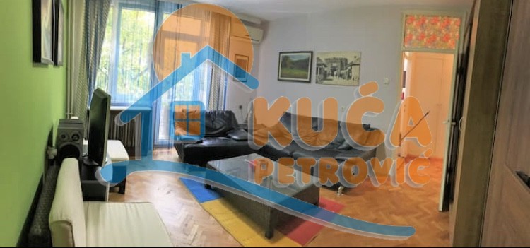 Jednosoban stan, 42 m2, Centar, Nade Tomić ID: i-08124 2