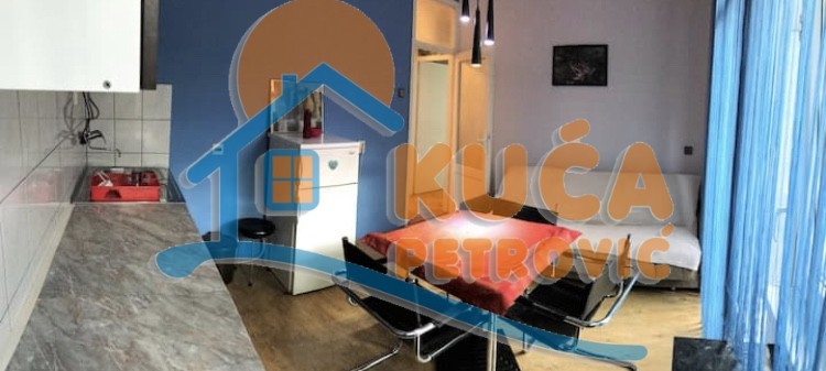 Jednosoban stan, 42 m2, Centar, Nade Tomić ID: i-08124 9