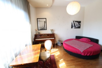 Charming flat in the very center 3