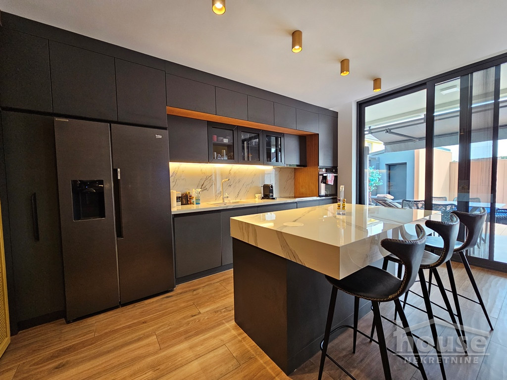 Kuca,NOVI SAD,LIPOV GAJ236m2,775000€ , ID: 3046363 25