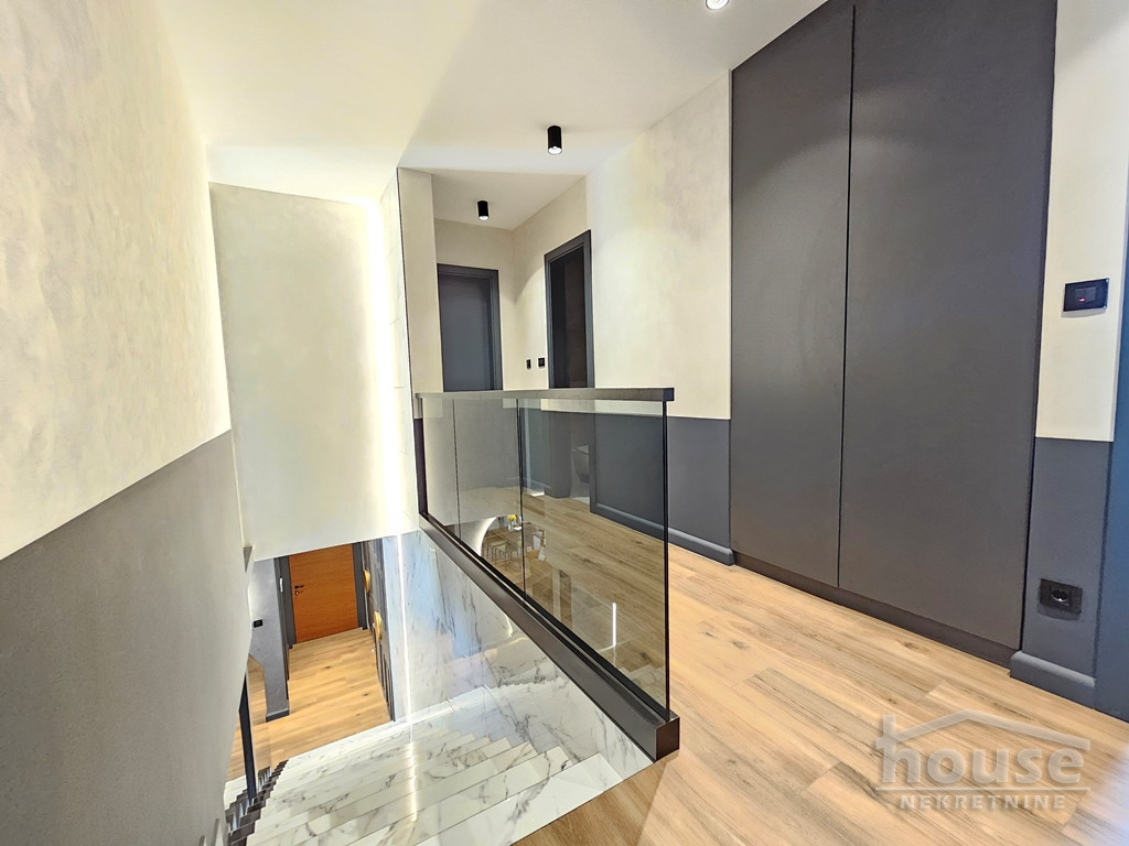 Kuca,NOVI SAD,LIPOV GAJ236m2,775000€ , ID: 3046363 40