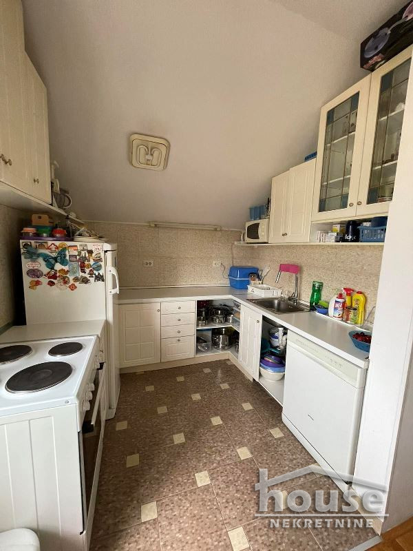 Stan,NOVI SAD,NOVO NASELJE 81m2,133900€ , ID: 1059537 4