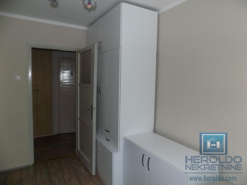 Izdaje se stan na Gradskom Keju 6