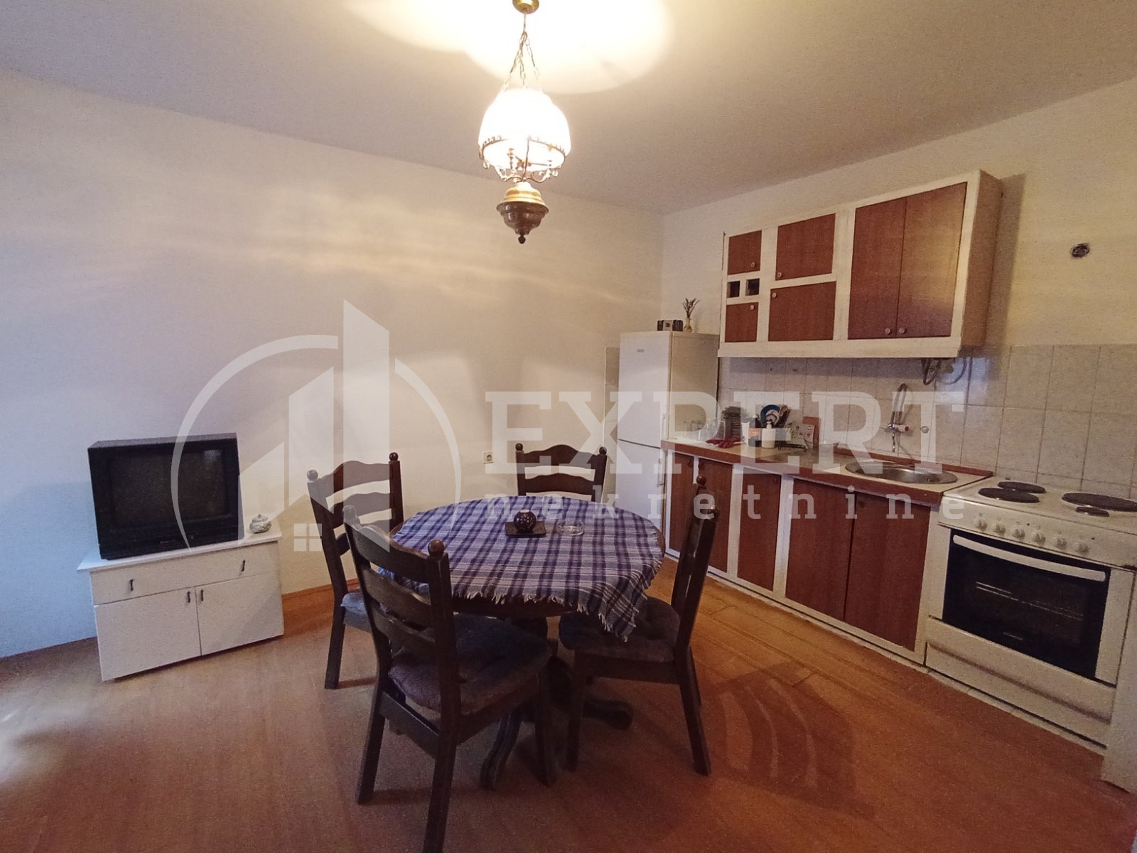 Dvosoban stan, 57 m2, Pantelej, Kninska ID: i-012217 2