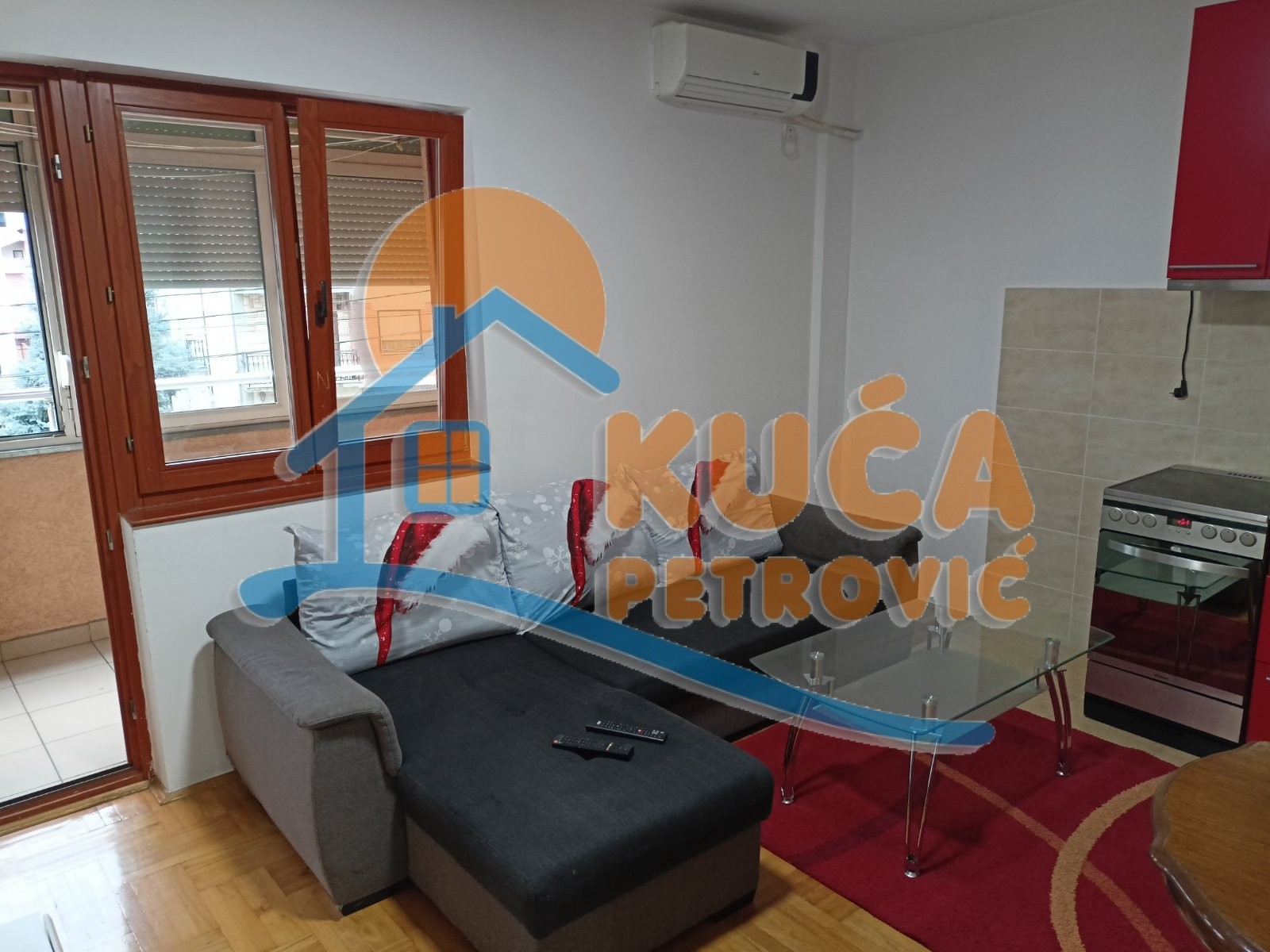 Jednosoban stan, 41 m2, Pantelej, Studenička ID: i-011148 2