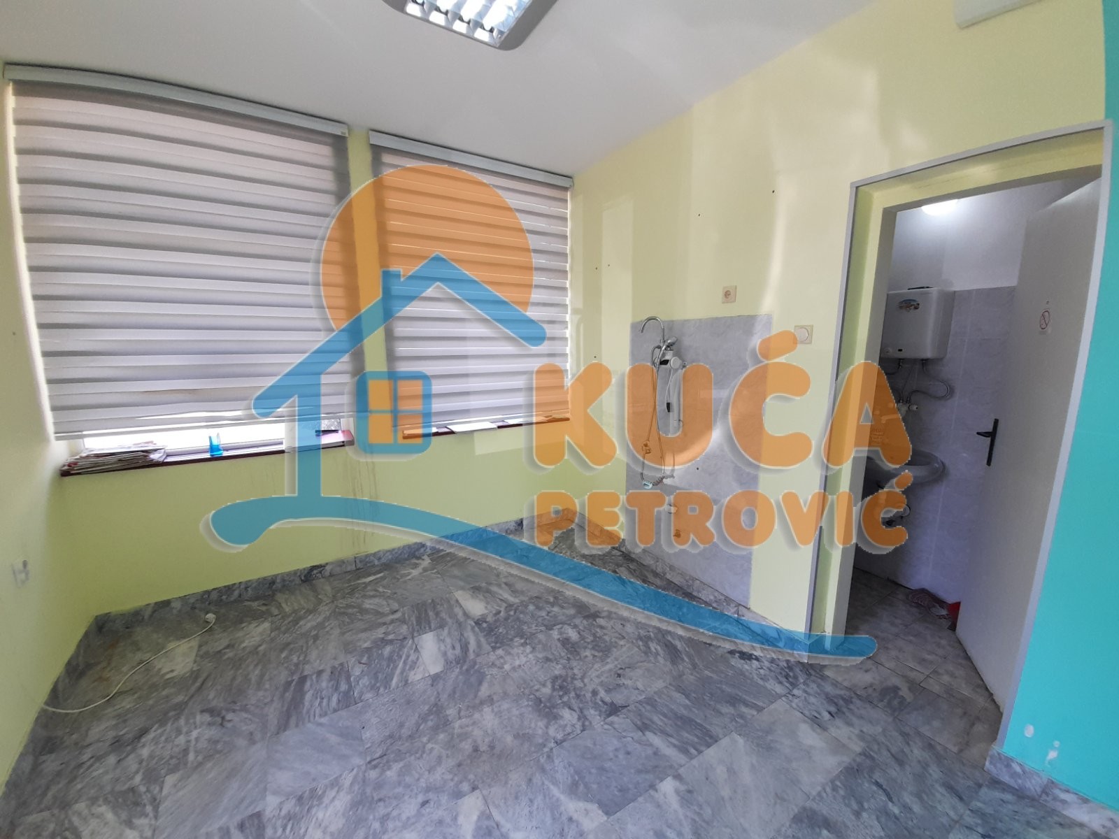 Lokal, 19 m2, Ćalije, Ruža ID: i-012233 4