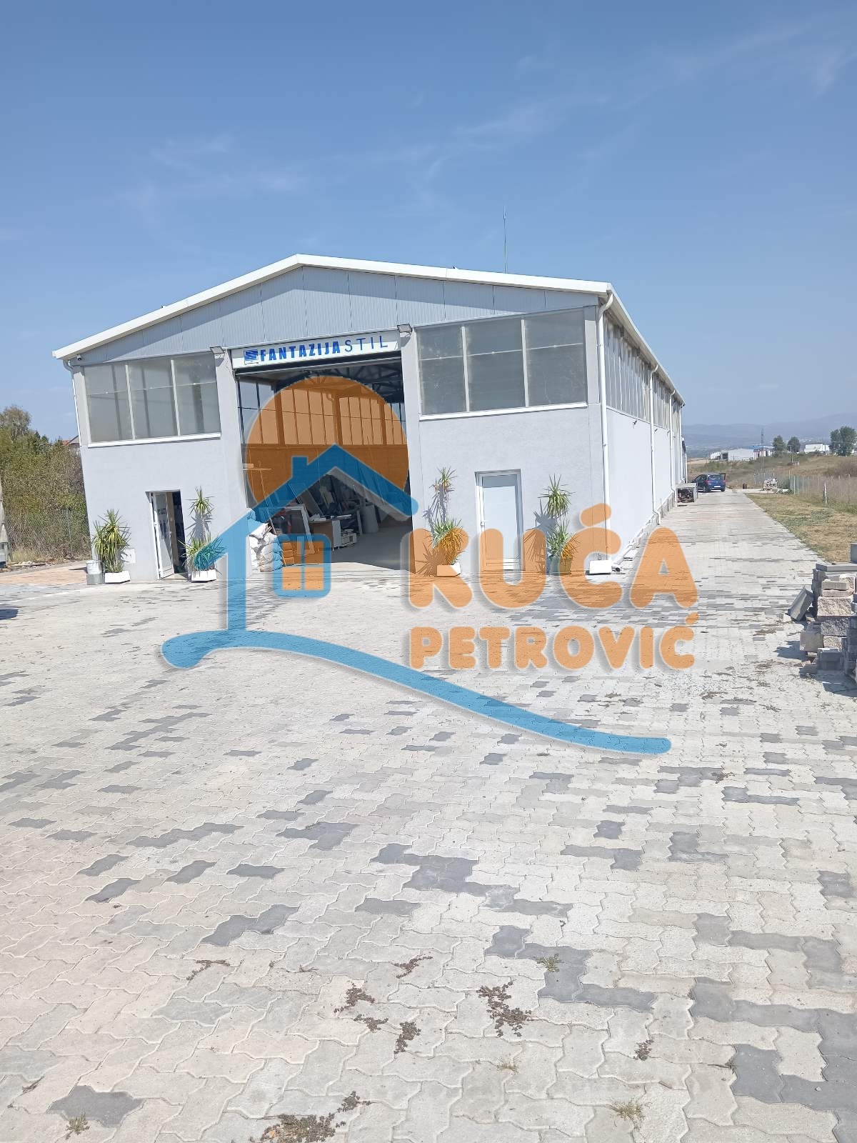 Lokal, 400 m2, Aleksandrovo, Aleksandrovo ID: i-012229 1