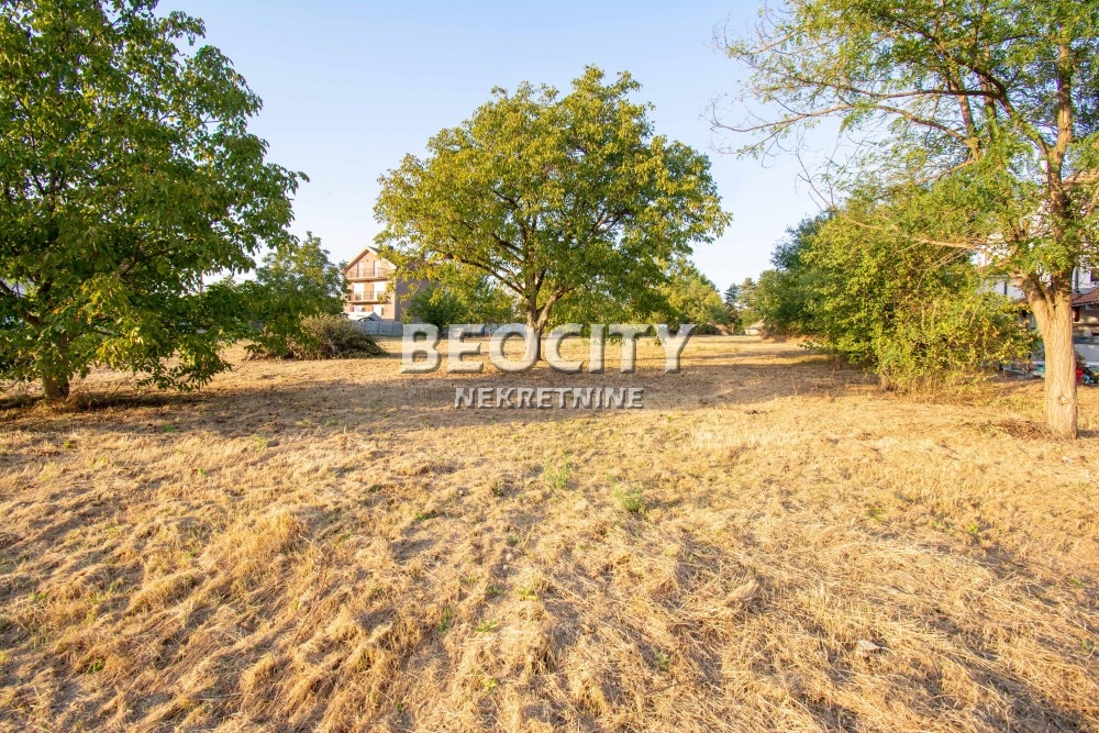 Plac, Sremčica, Beogradska ID: 112058 11