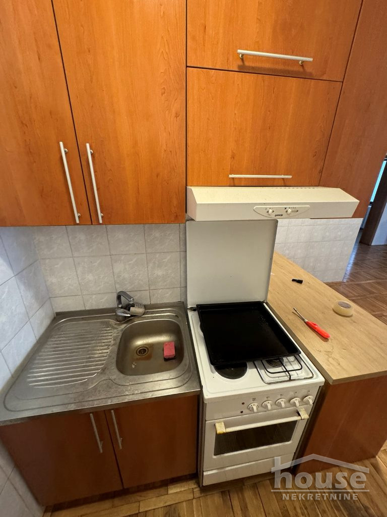 Stan,NOVI SAD,SALAJKA 111m2,169950€ , ID: 1062142 8