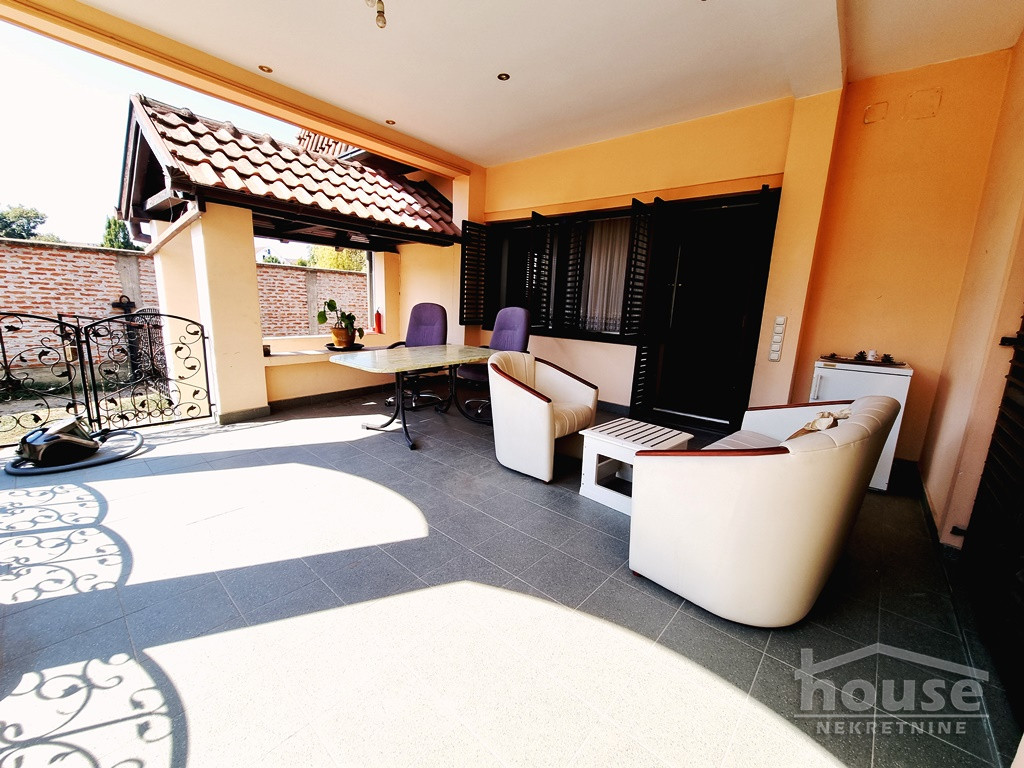 Stanovi,NOVI SAD,GRBAVICA 200m2,1300€ , ID: 9116641 16