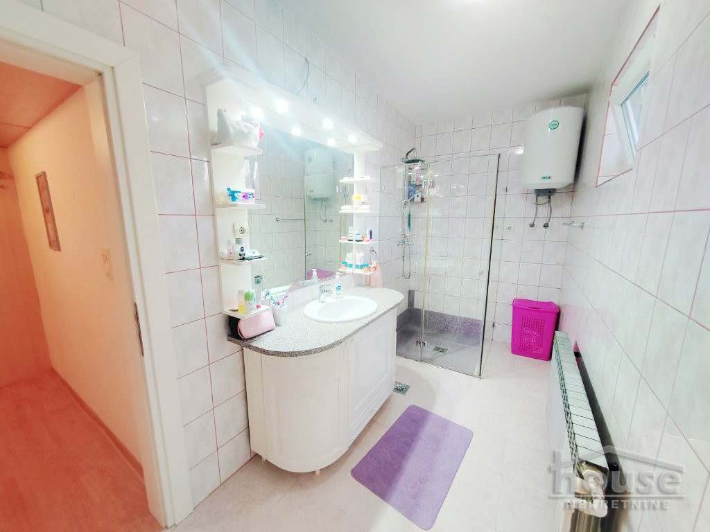 Kuca,NOVI SLANKAMEN,NOVI SLANKAMEN395m2,164800€ , ID: 3046361 24