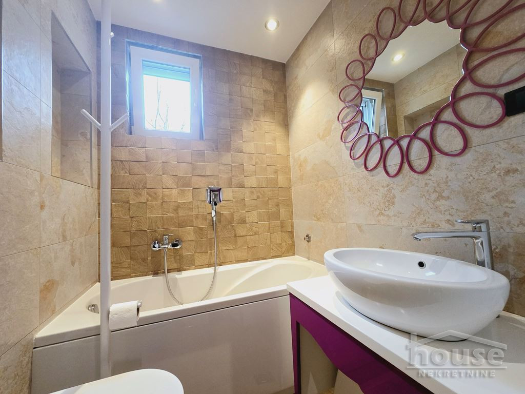 Stanovi,NOVI SAD,CENTAR 113m2,2000€ , ID: 9116645 11