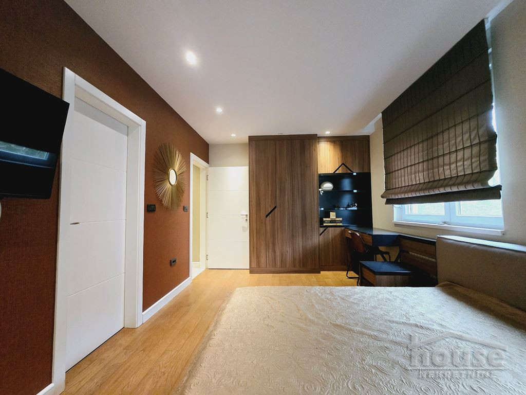 Stanovi,NOVI SAD,CENTAR 113m2,2000€ , ID: 9116645 15