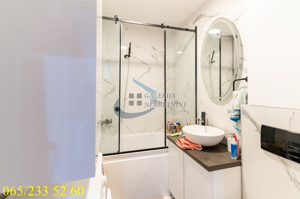 Vračar   Južni bulevar 60m2 16