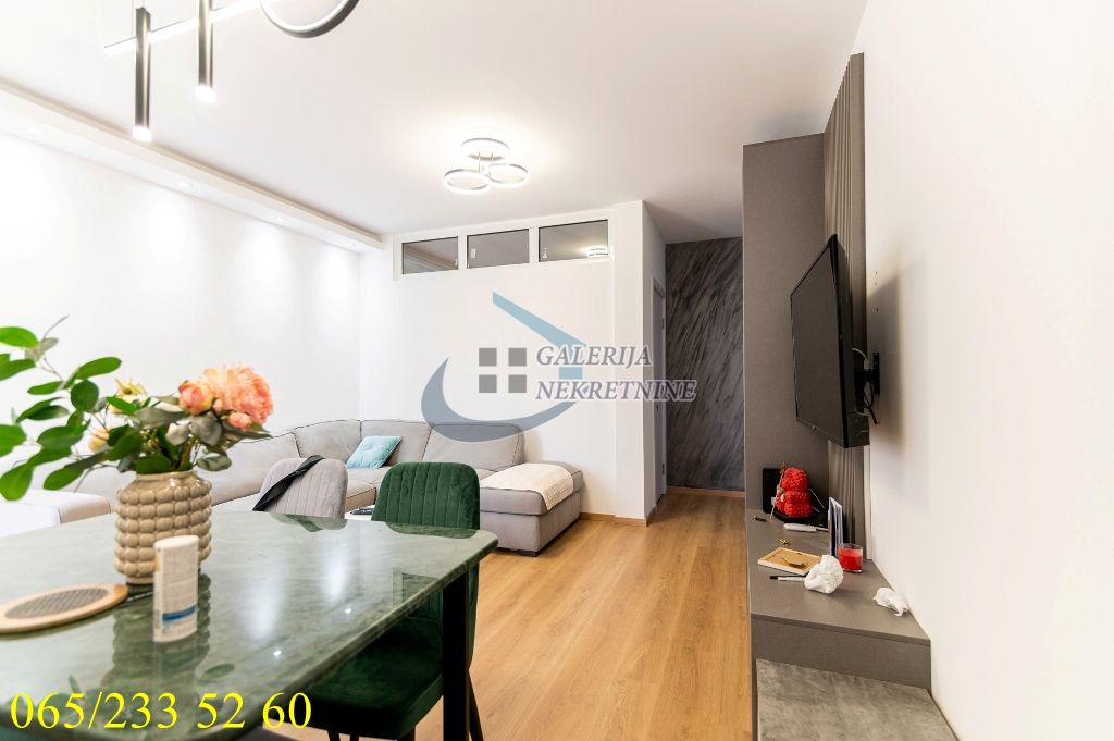 Vračar   Južni bulevar 60m2 4