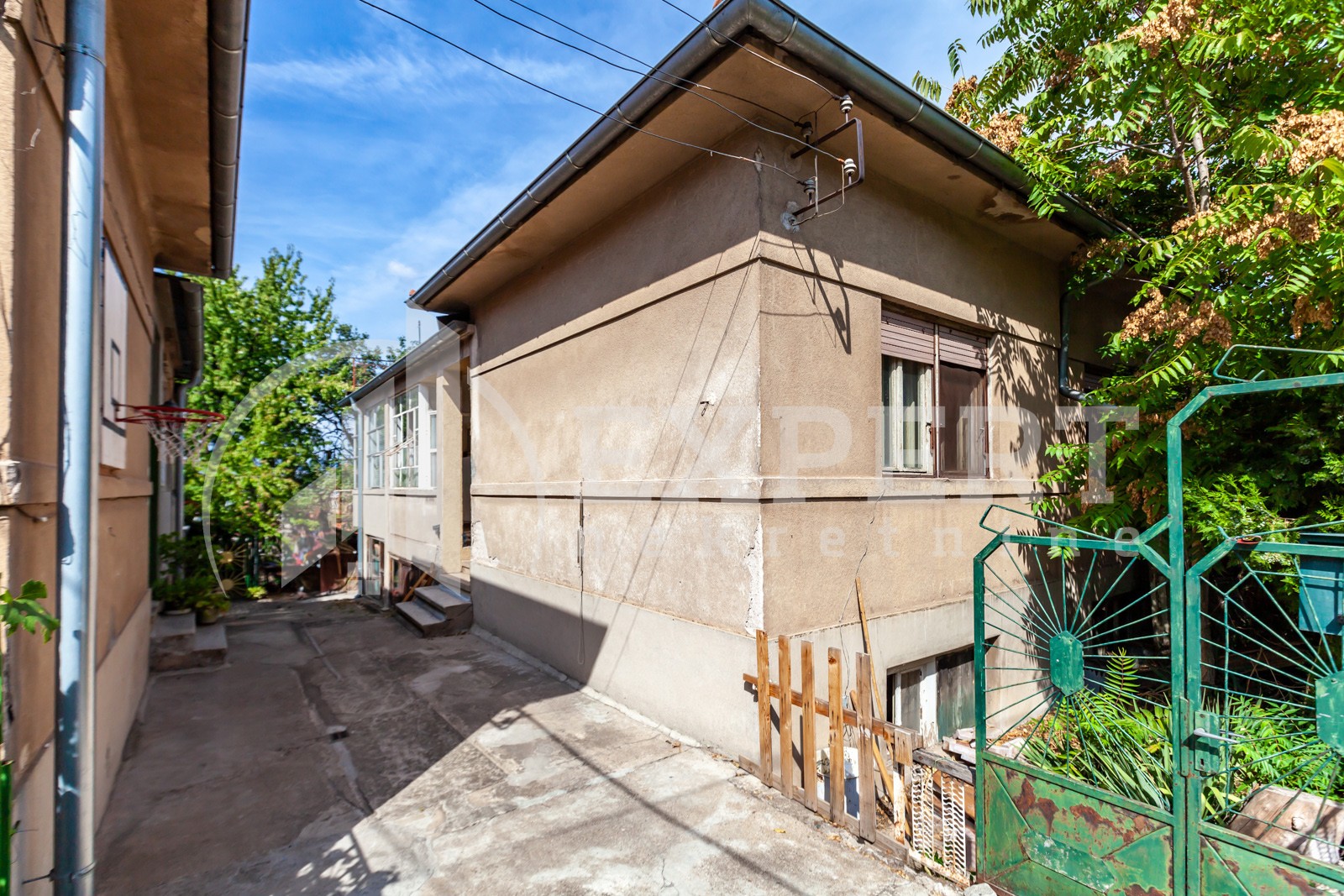 četvorosobna kuća, 154 m2, Palilula, Slovenska ID: p-012301 1