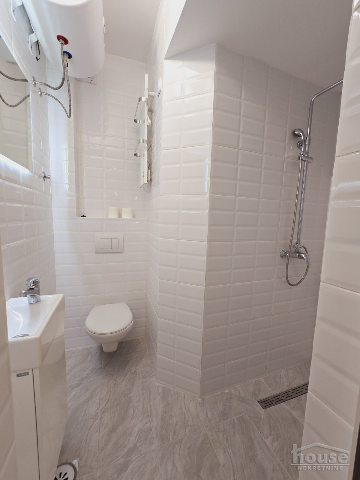 Stan,NOVI SAD,CENTAR 37m2,141000€ , ID: 1062329 7