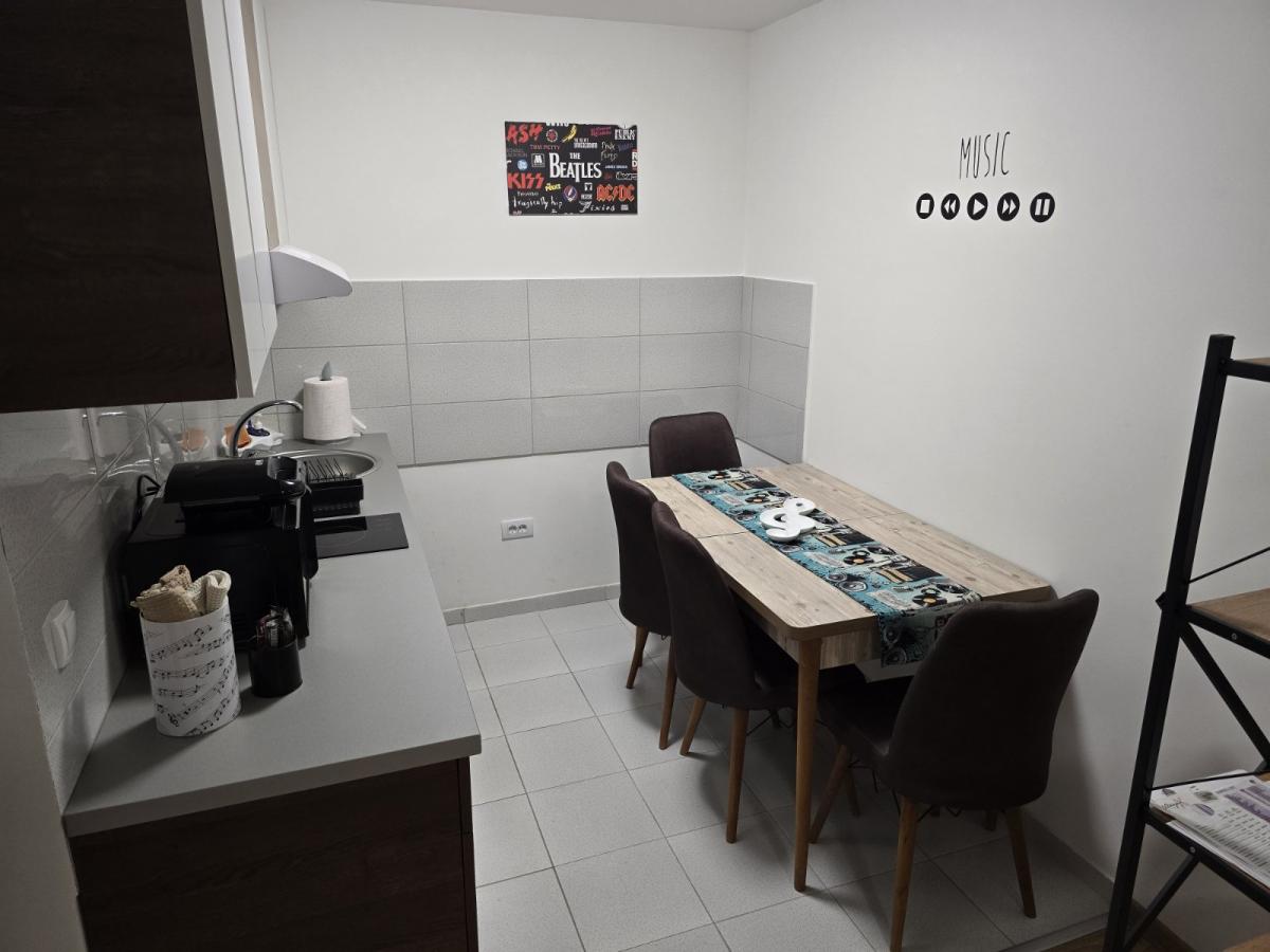 Stan u blizini akva parka 6