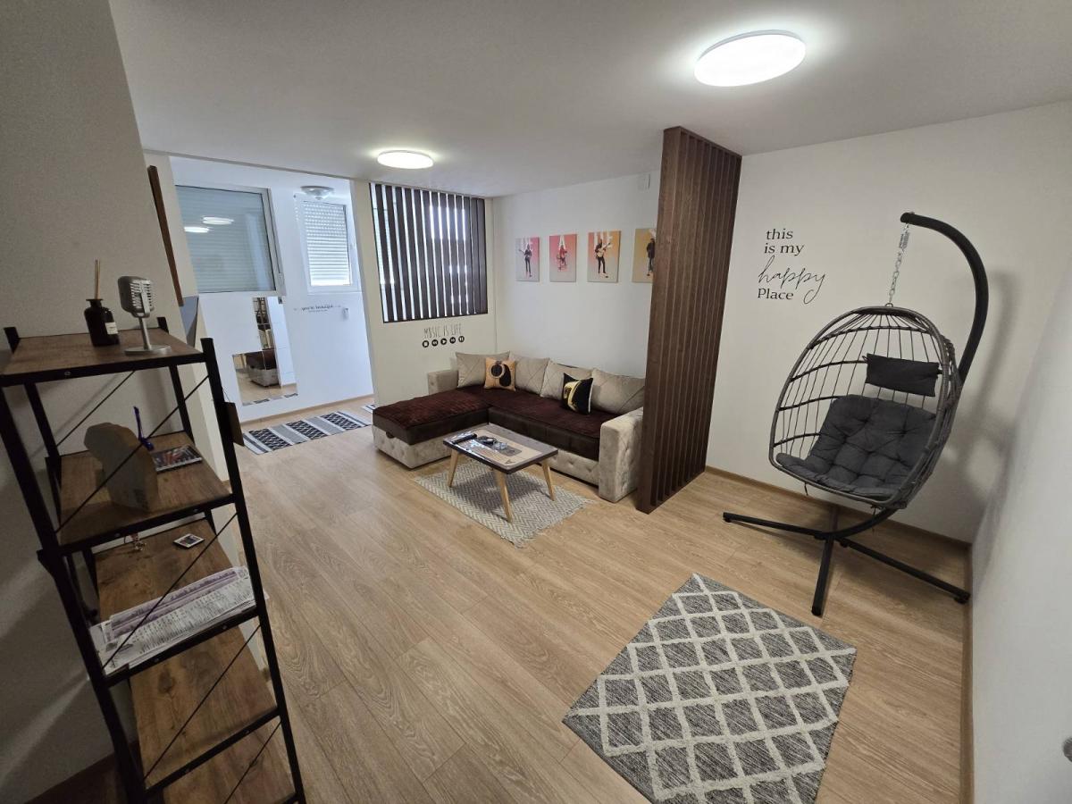 Stan u blizini akva parka 12