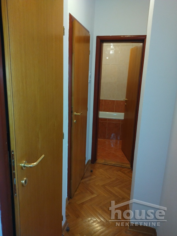 Stanovi,NOVI SAD,GRBAVICA 70m2,600€ , ID: 9114856 16