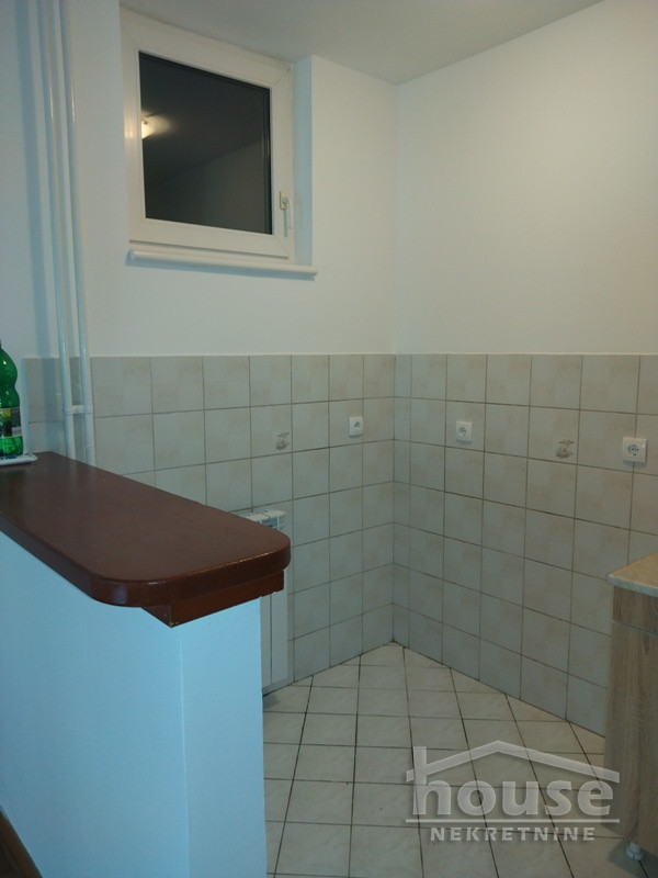 Stanovi,NOVI SAD,GRBAVICA 70m2,600€ , ID: 9114856 6