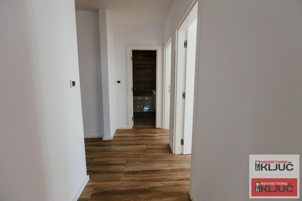 PETROVARADIN-KARAGAČA, 116m2, Četvorosoban, Novogradnja 15