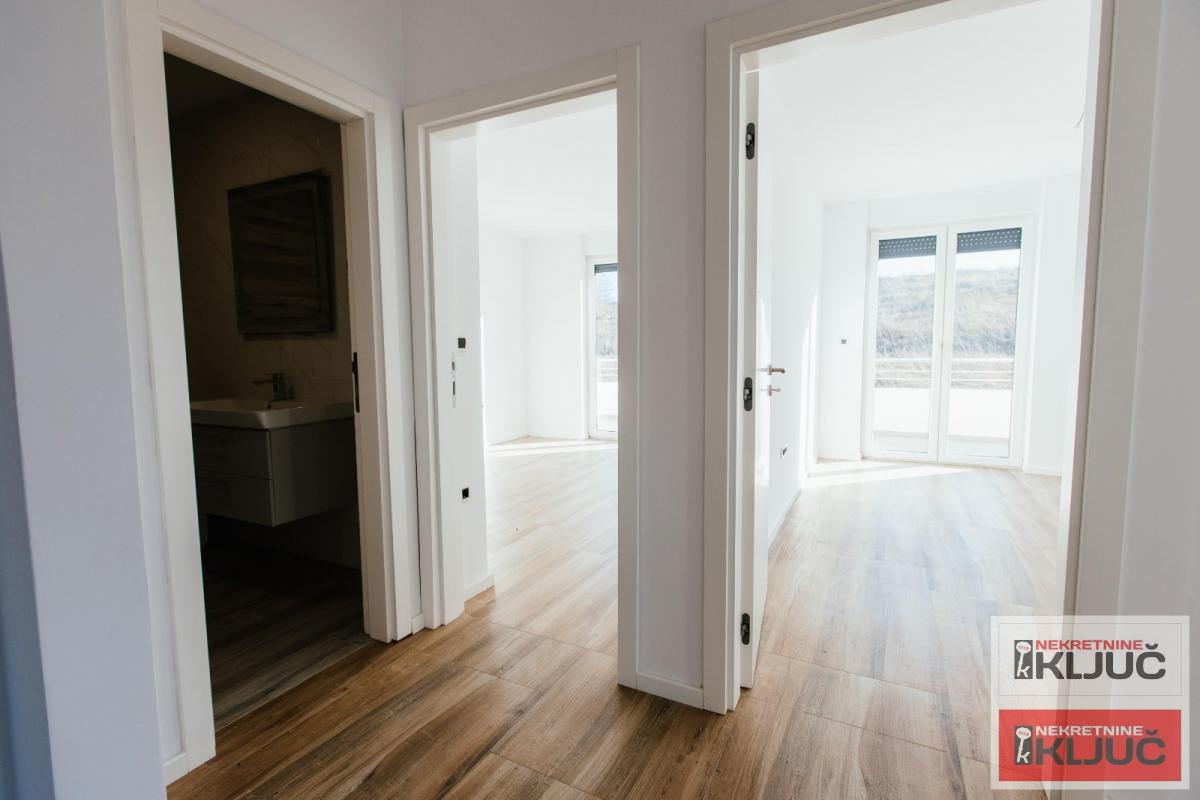 PETROVARADIN-KARAGAČA, 116m2, Četvorosoban, Novogradnja 16