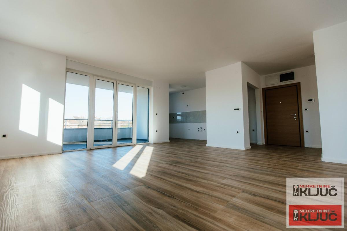 PETROVARADIN-KARAGAČA, 116m2, Četvorosoban, Novogradnja 20