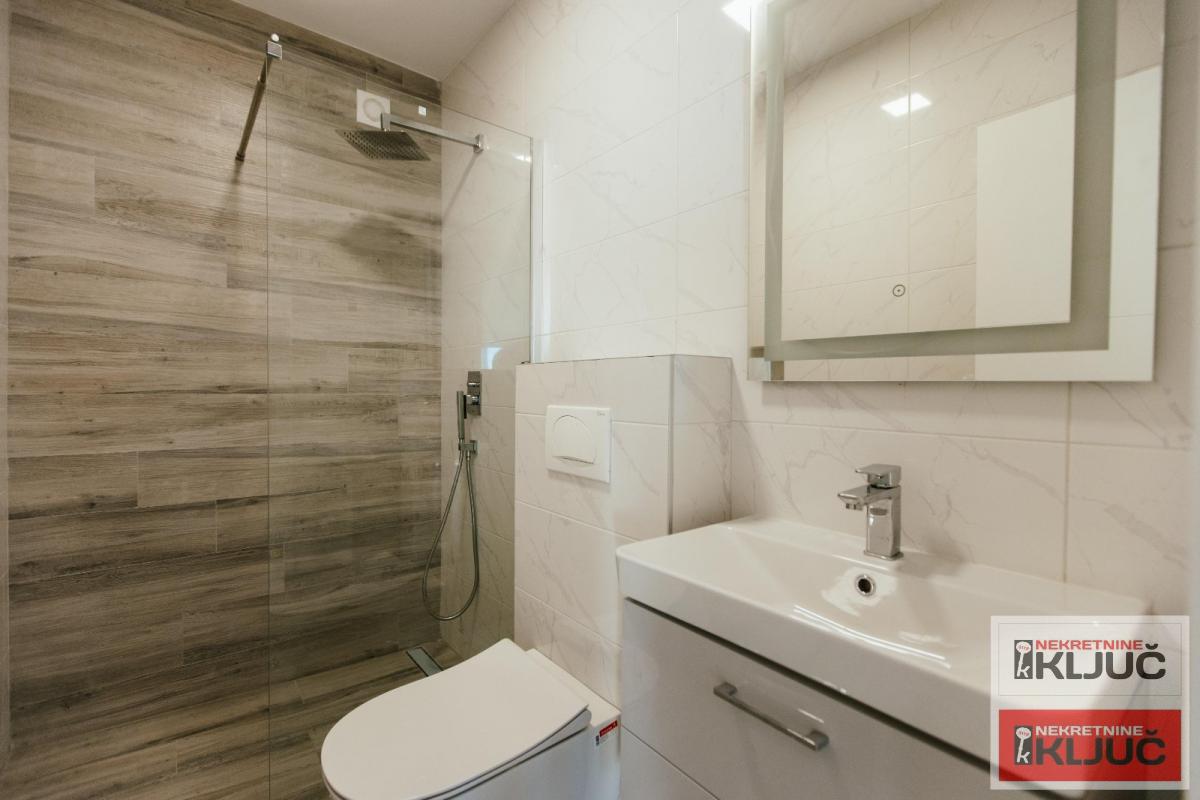 PETROVARADIN-KARAGAČA, 116m2, Četvorosoban, Novogradnja 8