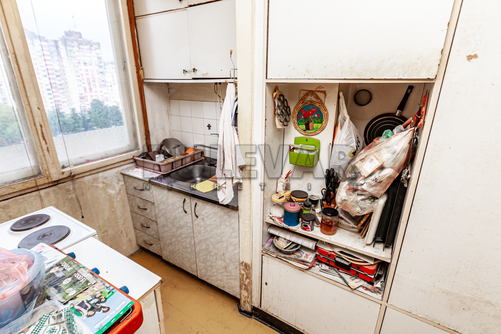 Trosoban stan, 70 m2, Bulevar Nemanjića, Bulevar Nemanjića ID: p-012318 5